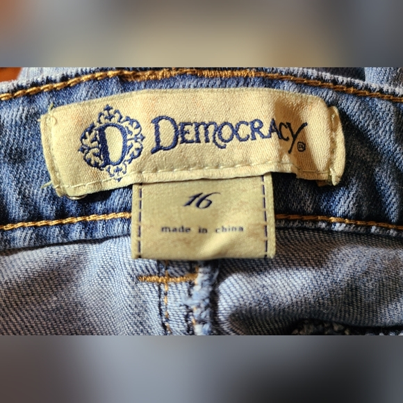 Democracy Womens's Denim Embroidered Pencil Skirt Floral Size 16 Vintage Y2K - Picture 5 of 7